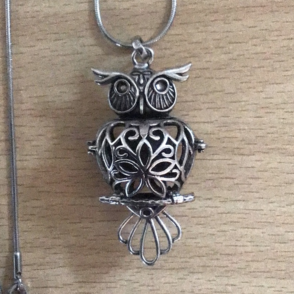 Owl Essential Oil diffuser necklace